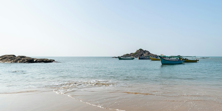An image of Gokarna Om Beach, Karnataka, one of the best coastal beaches in India.