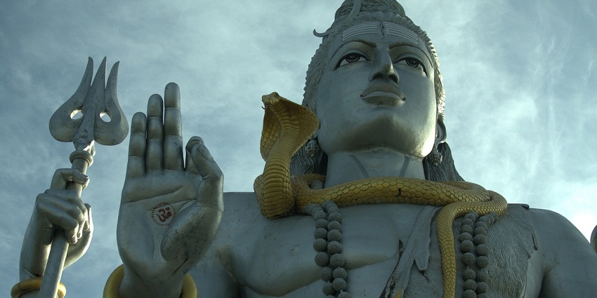 A glimpse oft he close up of Lord Shiva's statue near the main destination.