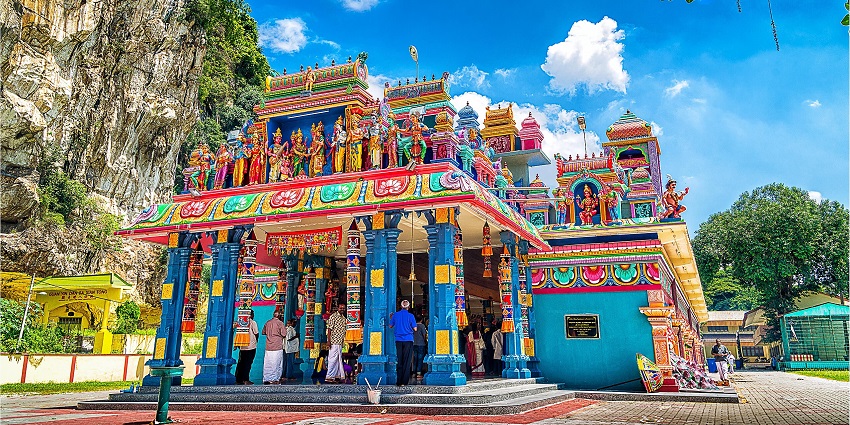 Paloh Khoo Miu Temple, or Paloh Koo Miu is one of the temples in Ipoh, Malaysia.