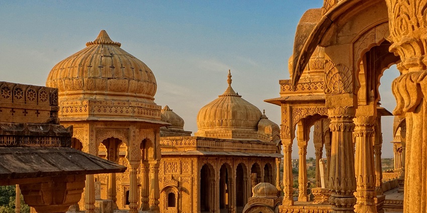 An image resembling Panchamukhi Hanuman, with beautiful architecture.