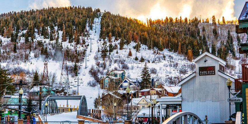 Utah is one of the top 10 Best Places to Visit in March for Couples in the World.