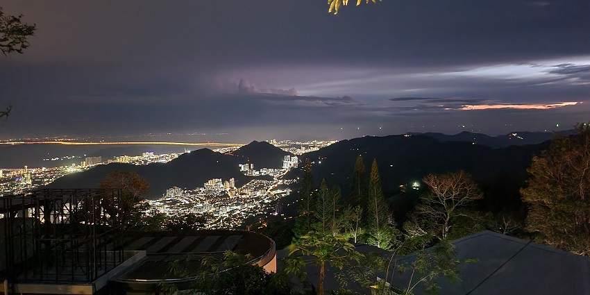 Penang Hill offers an unnerving experience for those seeking paranormal encounters.