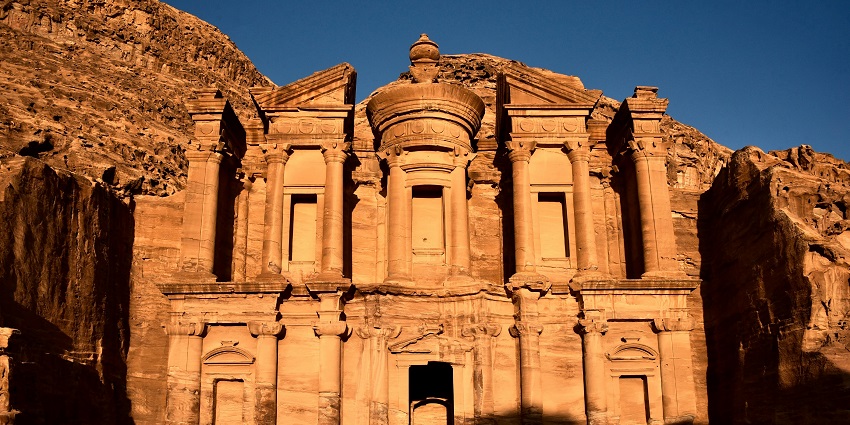 Perta is an ancient rock-cut city known for its stunning archaeological marvels