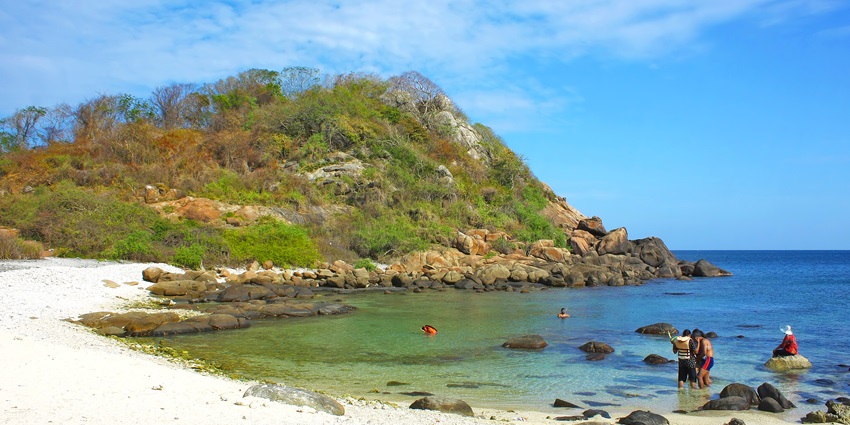 Panorimic landscape of the Pigeon Island National Park.