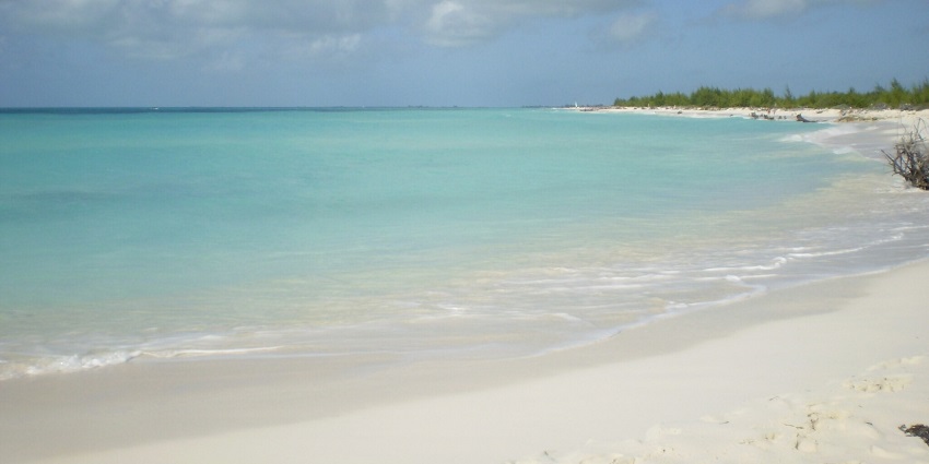 The serene colour of the turquoise waters and beautiful coastline makes it one of the best white sand beaches in the world.