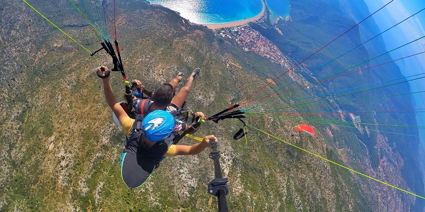 Port Elizabeth skydive offers views of Algoa Bay’s coastline and pleasant weather.