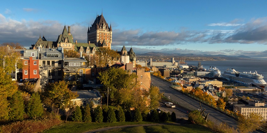Québec City, Canada, showcasing its charming old-world architecture and autumn beauty.