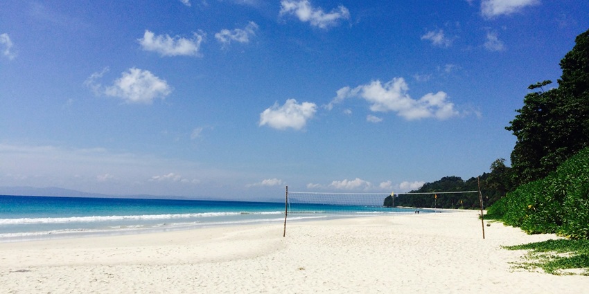 An image of Radhanagar Beach, Andaman Islands, one of the best coastal beaches in India.