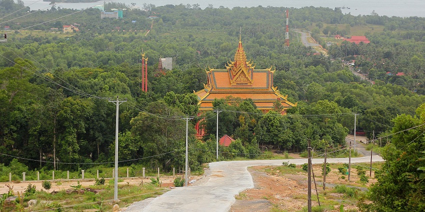 An image showing a pagoda that is located within Ream National Park in Cambodia.