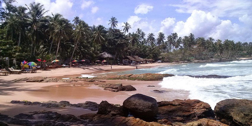 Spending a day at the Goyambokka Beach, is one of the best things to do in tangalle
