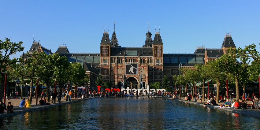 Explore the Rijksmuseum Amsterdam Netherlands through a fascinating virtual museum tour