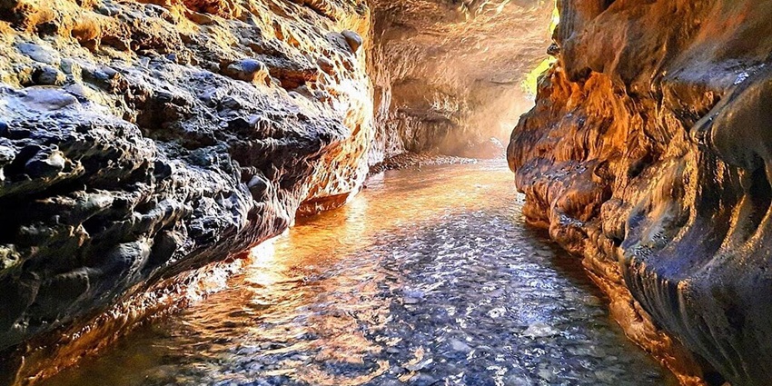 Robber’s Cave is a Himalayan Cave with a captivating natural water flow in Uttarakhand