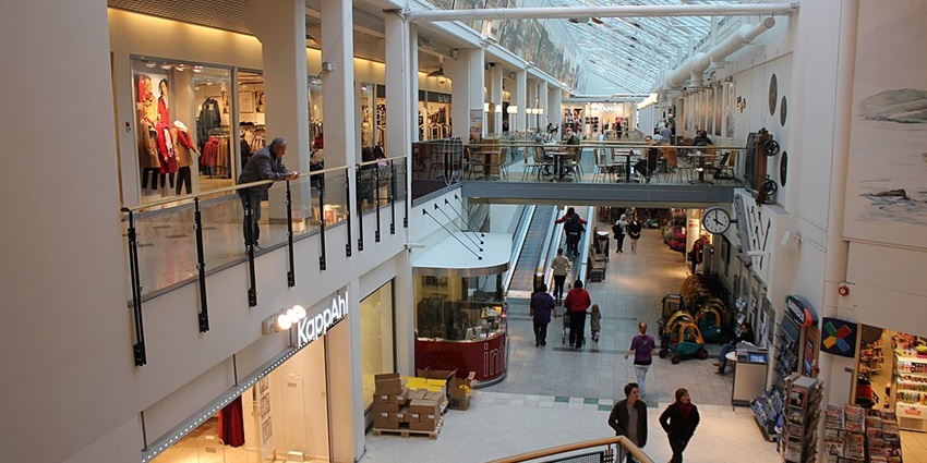 Shopping in Ras Al Khaimah at Safari Mall, featuring diverse retail options