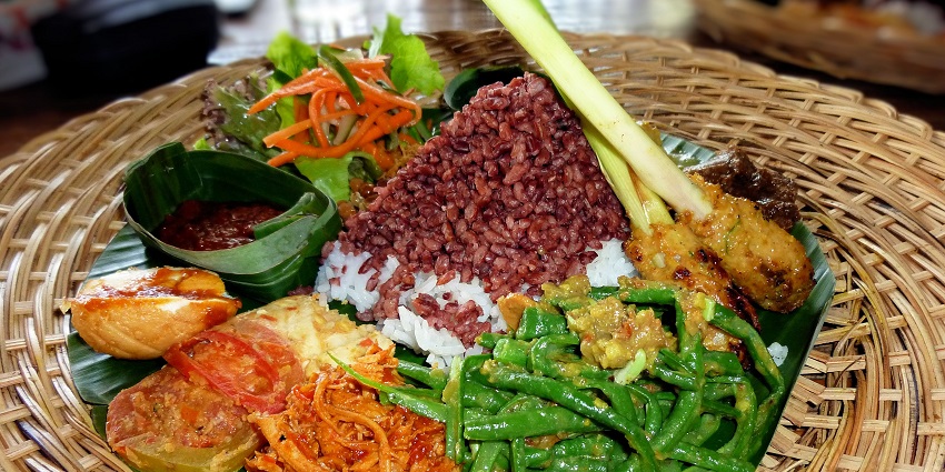 Saffron restaurant offers the best food in Koh Samui, making it a must-visit dining spot