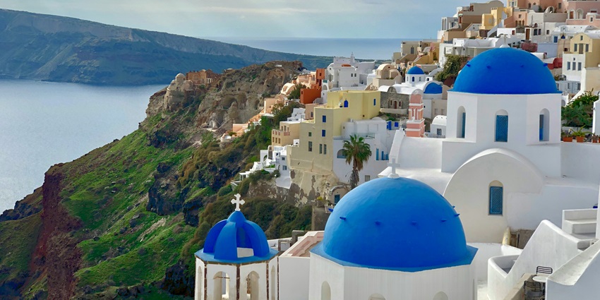Discover the best places to visit in July for couples with enchanting escapes