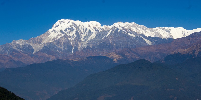 Sarangkot Viewpoint, offers breathtaking sunrise views over the Annapurna Himalayas.