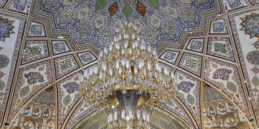 The beautifully decorated Sayyida Ruqayya Mosque, a famous Shia mosque in Damascus, Syria.