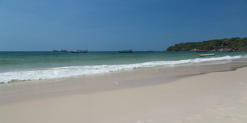 An image of Serendipity Beach, a popular destination near Sihanoukville, Cambodia.