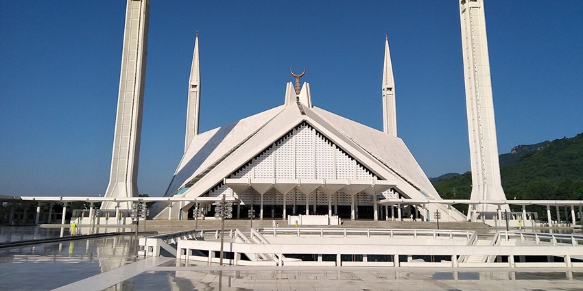 Shah Faisal Mosque in Pakistan, featuring striking contemporary Islamic architecture.