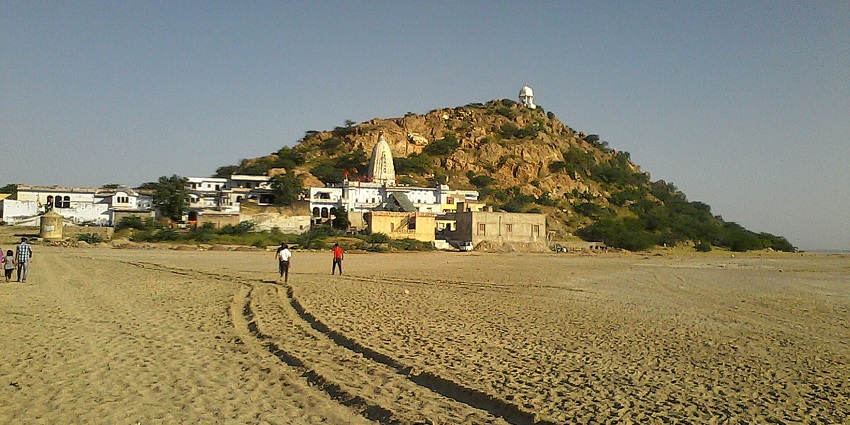 Photo of Shakambhari Devi Temple around Sambhar Lake, a Hindu holy pilgrimage center