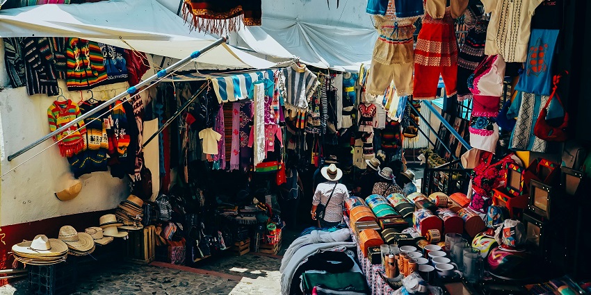 Shopping at the Phsar Leu Market is one of the must things to do in Sihanoukville, Cambodia.