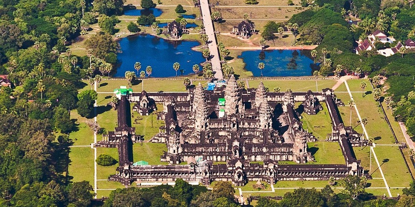 Discover Angkor Wat’s stunning aerial beauty, one of the must-see places to visit in September in Asia