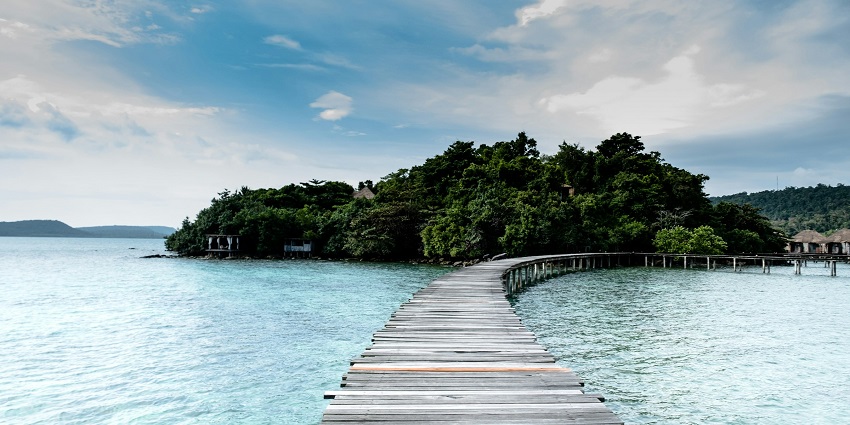 The azure waters of Sihanoukville, one of the top places to visit in Cambodia in February.