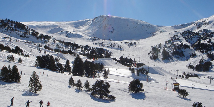 Grandvalira, a stunning ski resort in Andorra, offers top slopes and scenic mountain views