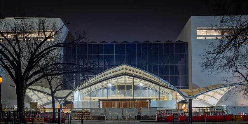 A top attraction in Washington, D.C., featuring historic aircraft and space exhibits.