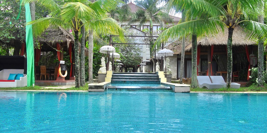 The calm surroundings at a spa in Bali, a relaxing thing to do on Valentine's Day

