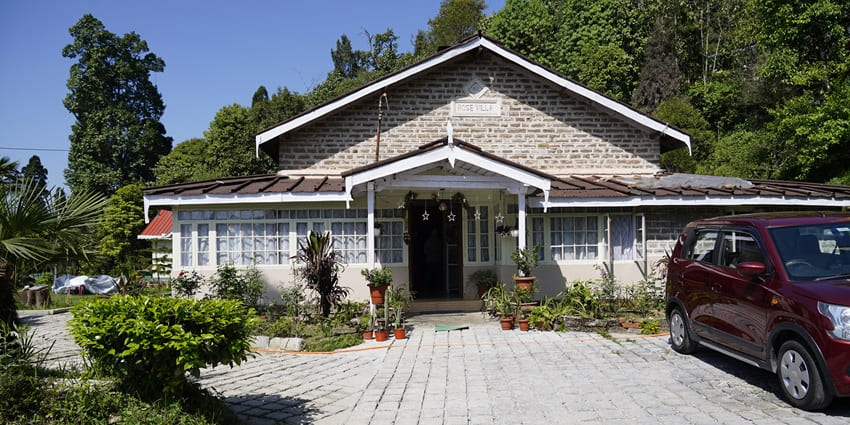 Staying at historic Crockety is one of the amazing things to do in Kalimpong, West Bengal
