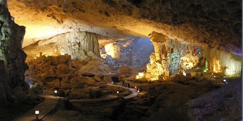 An image of Sung Sot (Surprise) Cave in Vietnam, showcasing its vast chambers and stunning rock formations.