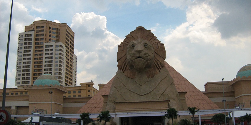 An image of Sunway Pyramid, one of the best shopping places in Kuala Lumpur, Malaysia