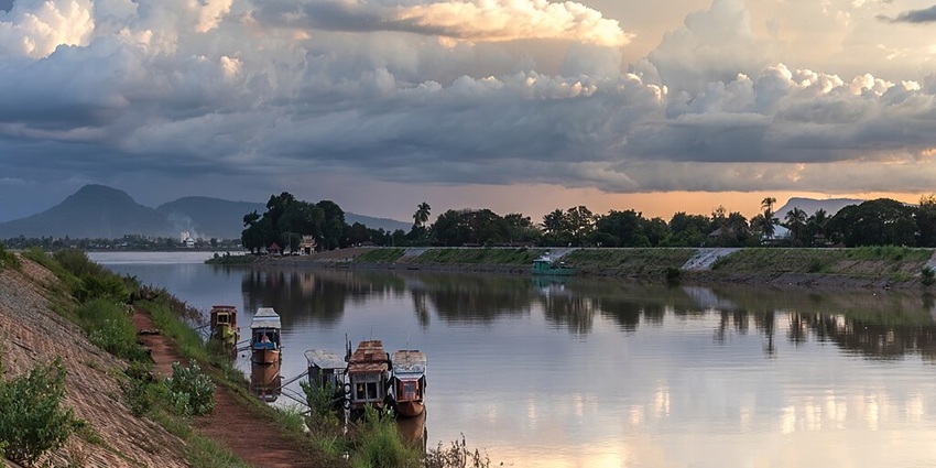 The calm waters of Tissa Weva, an ancient artificial reservoir and a lake in Anuradhapura.