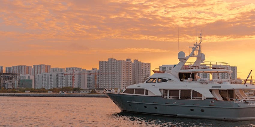 Enjoy a romantic yacht cruise in Dubai Marina, perfect things to do in Dubai for couples.