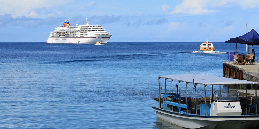 Boat cruising around the Rock Islands, one of the best to do on Palau Island.