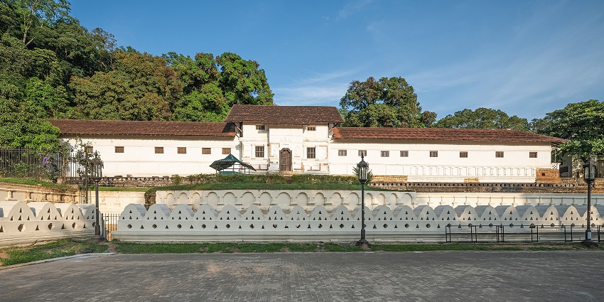 A view of the king’s royal palace where the temple of the tooth relic is located
