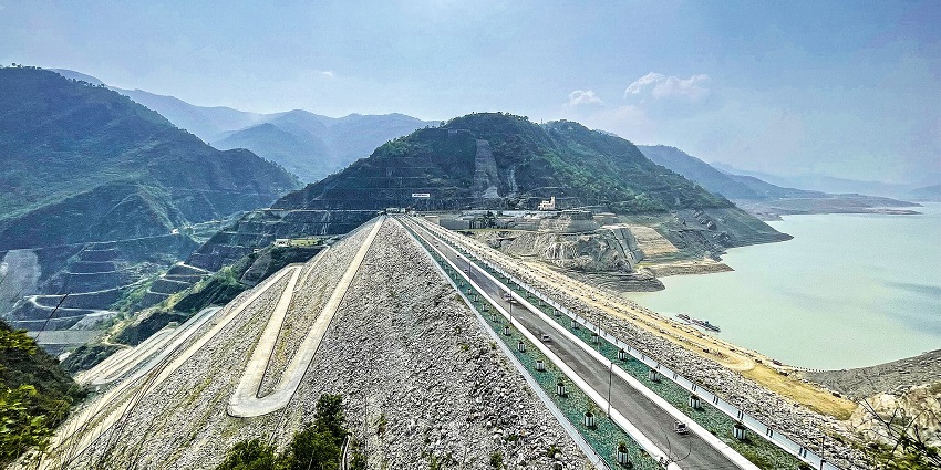A top view of the Tehri Dam located near the temple during day time view