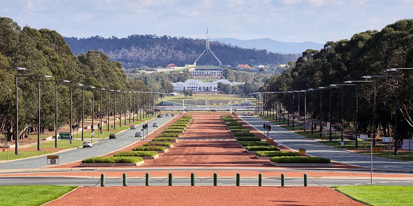 The Australian War Memorial honours the sacrifices of soldiers and the history of war.