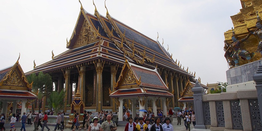 The Grand Palace in Bangkok showcases Thai royal history and intricate architecture.