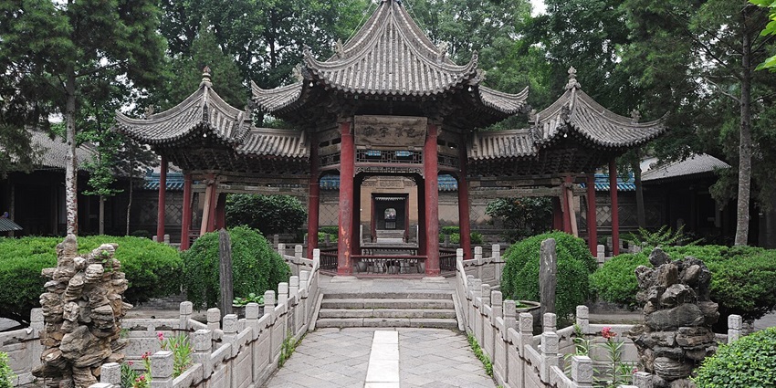 Xi'an’s Great Mosque, blending Chinese architecture with traditional Islamic elements.