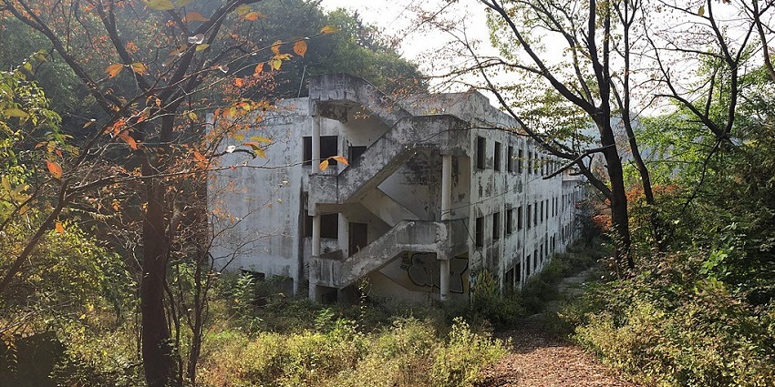 The haunted museum to explore for horror enthusiasts interested in exploring spooky places