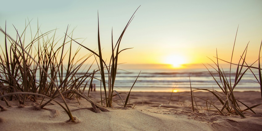 Thirteenth Beach is also a popular spot for evening strolls and relaxation by the shore.