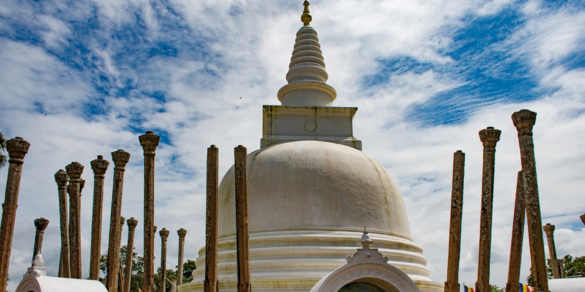 An image of Thuparamaya which is celebrated as the first stupa built in Sri Lanka.