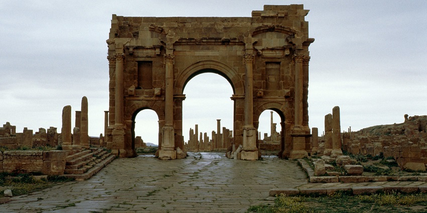 An image of the ancient ruins of Timgad, a UNESCO-listed wonder and a highlight among places to visit in Algeria.