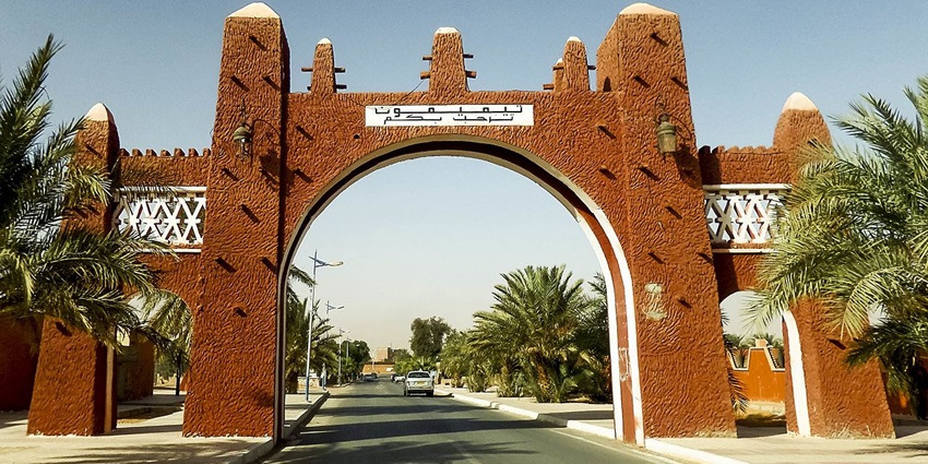 The entrance of Timimoun, one of the best places to visit in Algeria