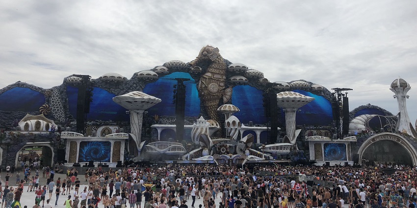 Tomorrowland is among the most popular festivals in Europe where you can go with friends