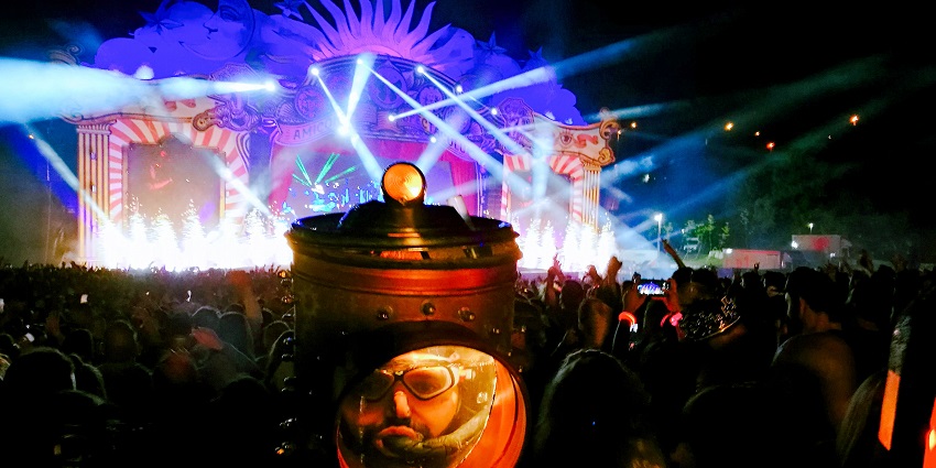 Festivals in July at Tomorrowland spark electrifying beats and unite global music lovers.