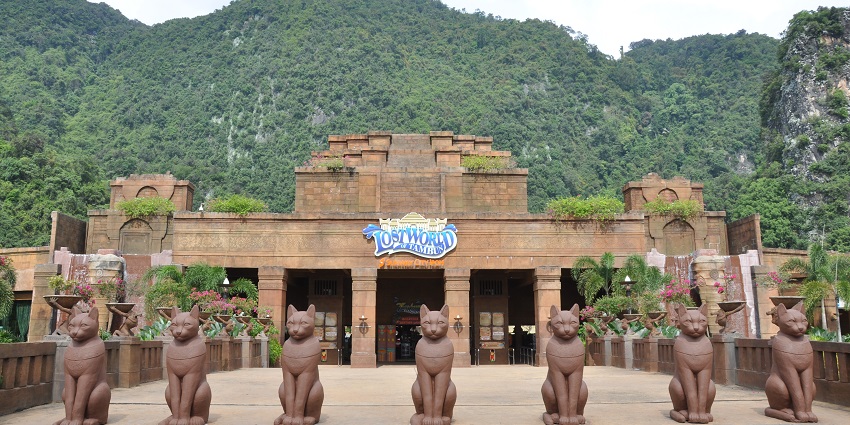 Unwind at The Lost World of Tambun for a fun-filled getaway.