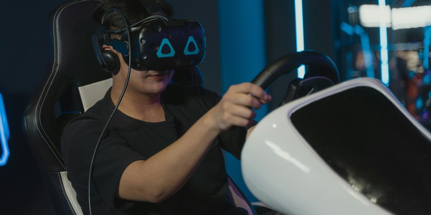 VR Park Dubai,offers an immersive virtual reality experience with thrilling attractions
